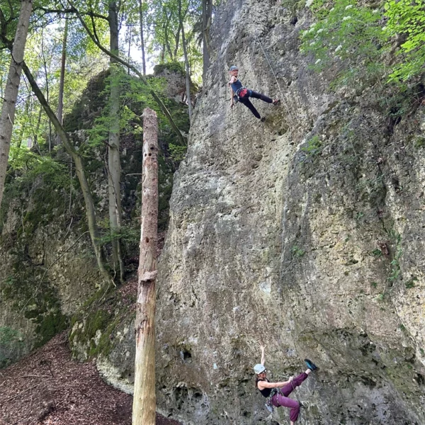 sturz-sicherungstraining-outdoor Sturz- und Sicherungstraining