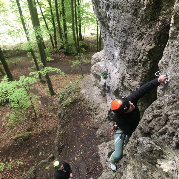 vorstiegskurs-outdoor Vorstiegskurs (Fortgeschrittenenkurs)